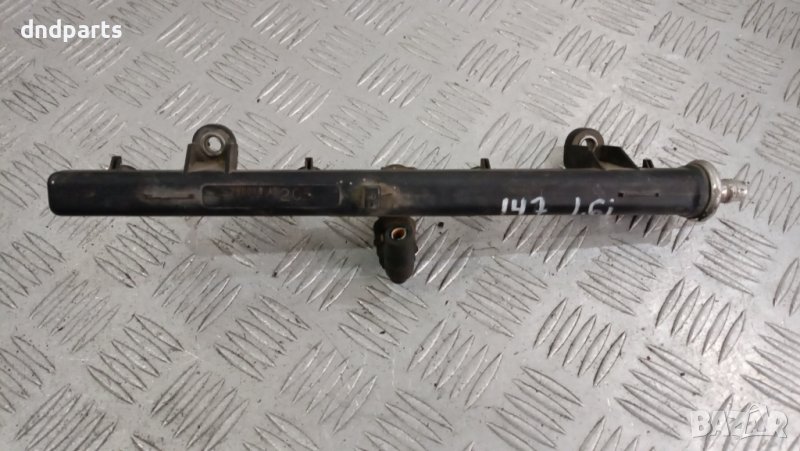 Горивна рейка Alfa Romeo 147 1.6i 2001г.	, снимка 1