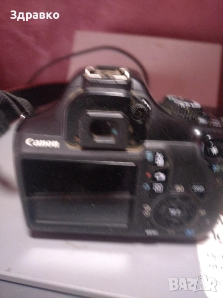 продавам фотоапарат canon 1100d, снимка 1