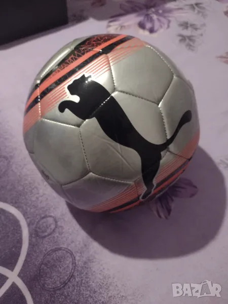 Футболна топка Puma, снимка 1