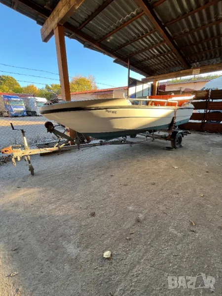 Лодка rio комплект с двигател и колесар, снимка 1