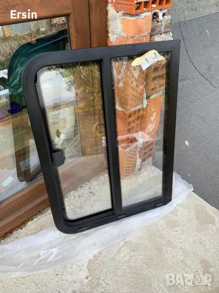 Чисто нов Прозорец за Кемпер Carthago с размери 81,5/61,5 вътрешни цена 850.00 лева, снимка 1
