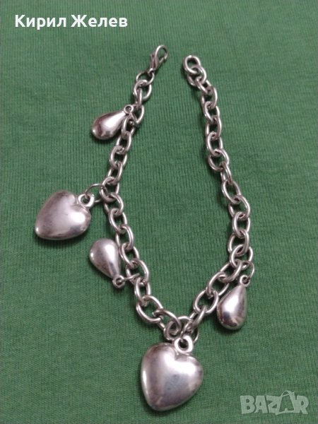 Фешън дамска сребриста гривна с сърчица модерен дизайн 37404, снимка 1