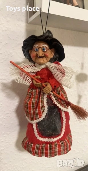 Нова Баба Яга, вещица , снимка 1