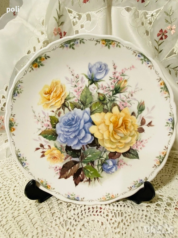 порцеланова чиния за стена , снимка 1