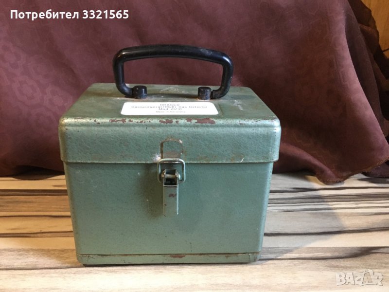 Кутия от немски газ детектор, снимка 1