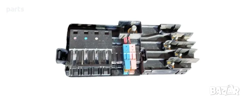 Кутия с Предпазители Мерцедес CLS W219 - Е класа W211 - 01394842, снимка 1