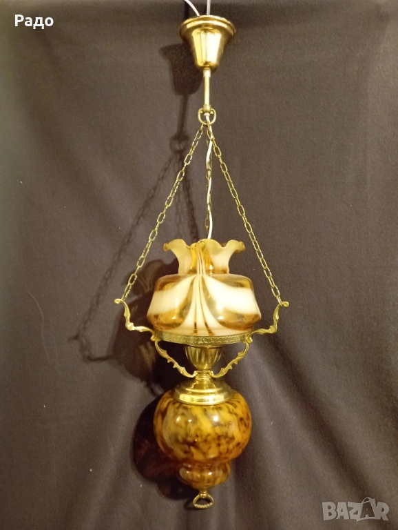 Старинен бароков полилей със стъклен абажур, снимка 1