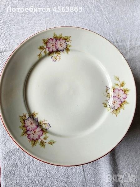 Порцеланови чинии , снимка 1