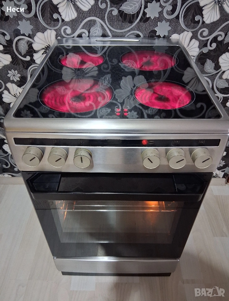 Стъклокерамична Готварсса Печка Amica, снимка 1