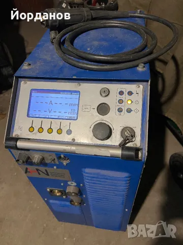 Телоподаващо, заваръчен апарат, CO2, снимка 1