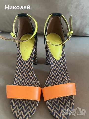 Дамски сандали Reserved