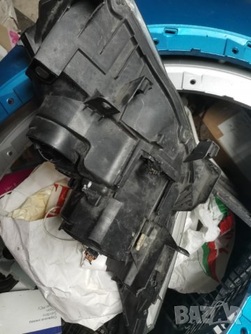 Ляв фар ксенон Рено Меган 2 фейслифт 2007 за части, снимка 14 - Части - 35723218