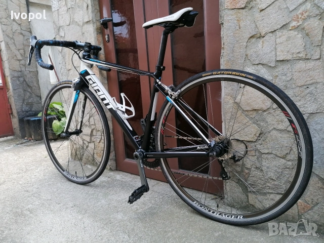 Шосеен GIANT Defy , снимка 9 - Велосипеди - 53386636