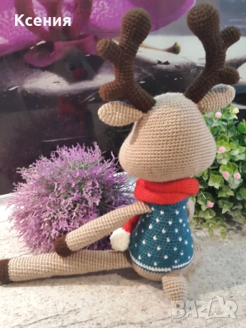 Подарък за Коледа. Елен /Ролли с шал/, Ръчно изработена, Плетена играчка, снимка 6 - Плюшени играчки - 52514645
