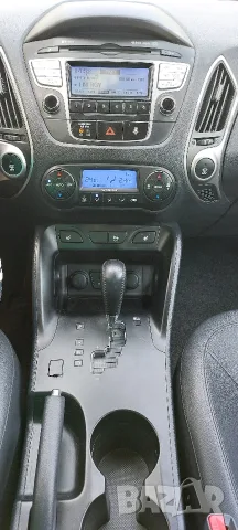 Hyundai IX35 2.0 163k., снимка 11 - Автомобили и джипове - 55878443