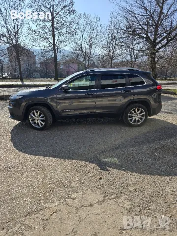 Jeep Cherokee 2.2 Limited, снимка 3 - Автомобили и джипове - 49034656