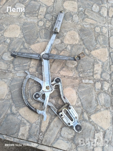 Десен механизъм за ел стъкло Мерцедес 124 седан , снимка 3 - Части - 53102925