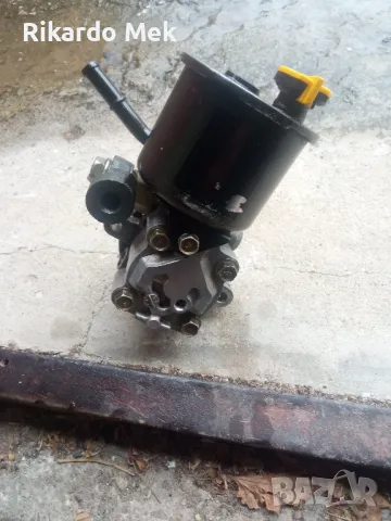 хидравлична помпа за Мазда примаси 2.0 , снимка 2 - Части - 49740527