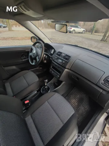 Продавам Skoda Fabia Skout 1.2 tsi , снимка 13 - Автомобили и джипове - 50186422
