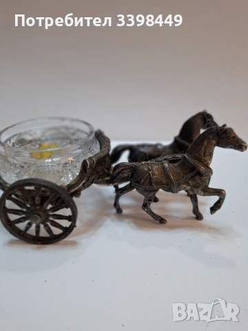  Колесница в римски стил, теглена от два коня. , снимка 7 - Антикварни и старинни предмети - 52674196