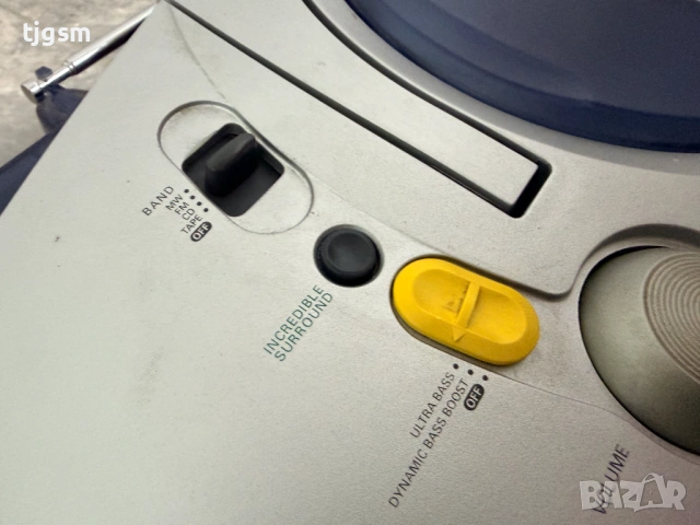 Радиокасетофон Philips AZ2000, снимка 6 - Радиокасетофони, транзистори - 52957733