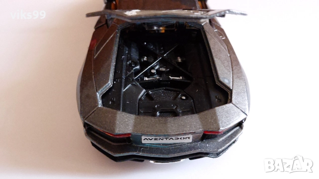 Lamborghini Aventador LP700-4 MAISTO 1:24, снимка 5 - Колекции - 52988093