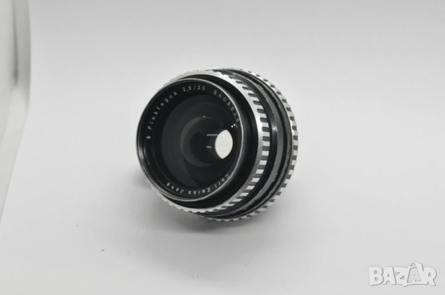 Обектив Carl Zeiss Jena Flektogon 35mm f/2.8 за Exakta, снимка 2 - Обективи и филтри - 53288650