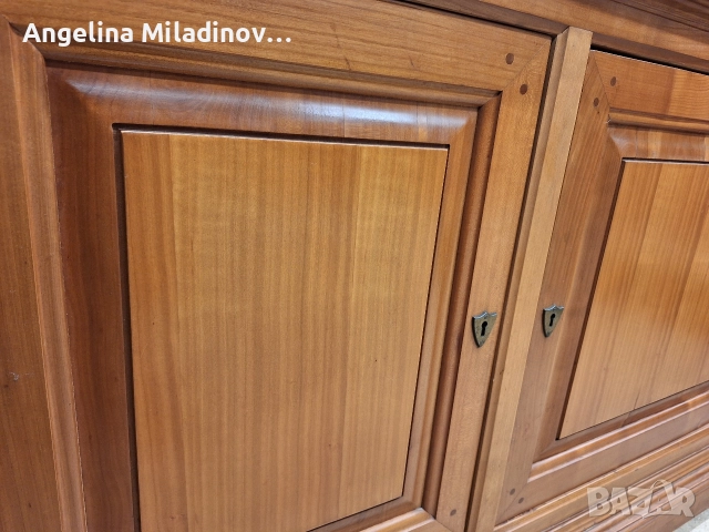 Луксозен трапезен бюфет череша масив , снимка 13 - Секции и витрини - 52671398