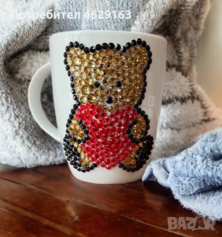 Чаша декорирана с кристали