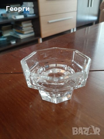 Стъклена поставка за свещи, снимка 1