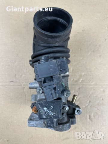 Дросел оборудван БМВ е46 318б 118к.с, снимка 2 - Части - 36015300