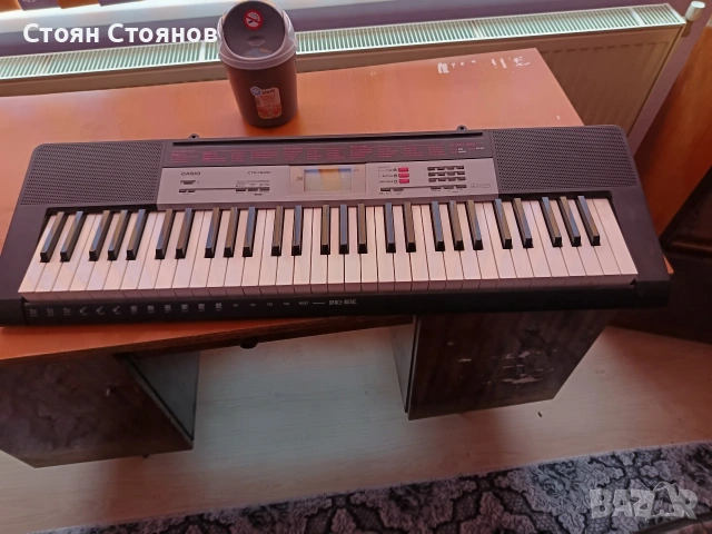 Синтезатор Casio 