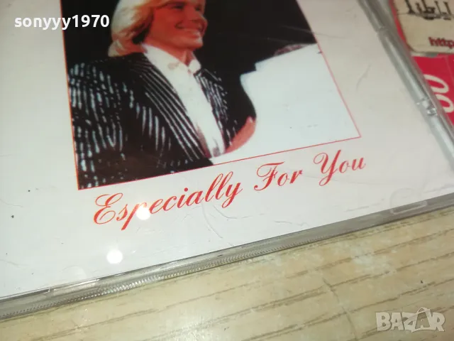 RICHARD CLAYDERMAN CD 2204251647, снимка 9 - CD дискове - 49991229