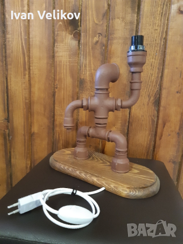 Настолна лампа в индустриален стил, снимка 2 - Настолни лампи - 44840719