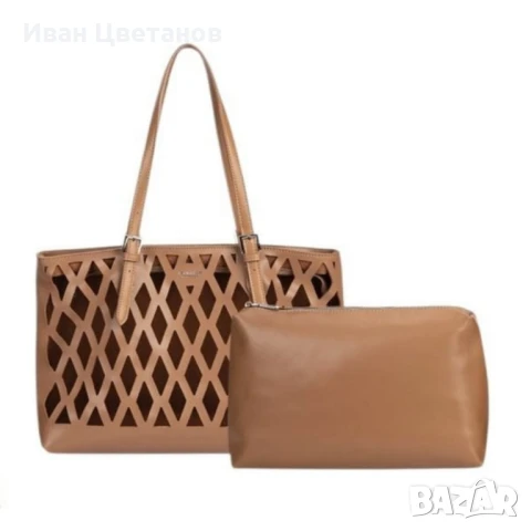 Дамска чанта с вътрешен несесер и решетъчен дизайн, снимка 8 - Чанти - 50751294