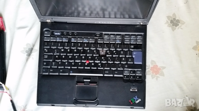 Лаптоп IBM ThinkPad T43, снимка 2 - Лаптопи за дома - 48436225