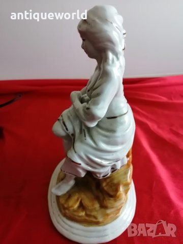 Стара Рядка Френска Порцеланова Статуетка РИБАРКА, снимка 6 - Антикварни и старинни предмети - 42648519