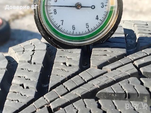 Гуми 215 65 15 Кумхо Kumho 2 броя. Нов внос. Не са нови!