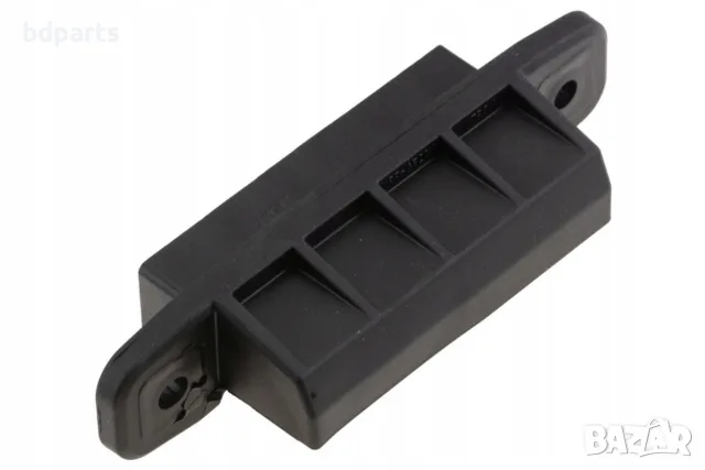 Бутон за отваряне на багажник, Toyota, Highlander XU50, Европейски, снимка 2 - Части - 56141808