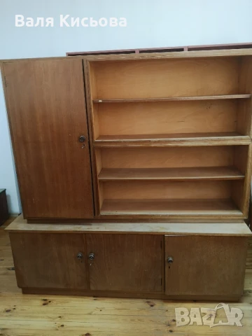 ретро мебели, дървен гардероб, стол, кухненски бюфет , снимка 7 - Гардероби - 49539105