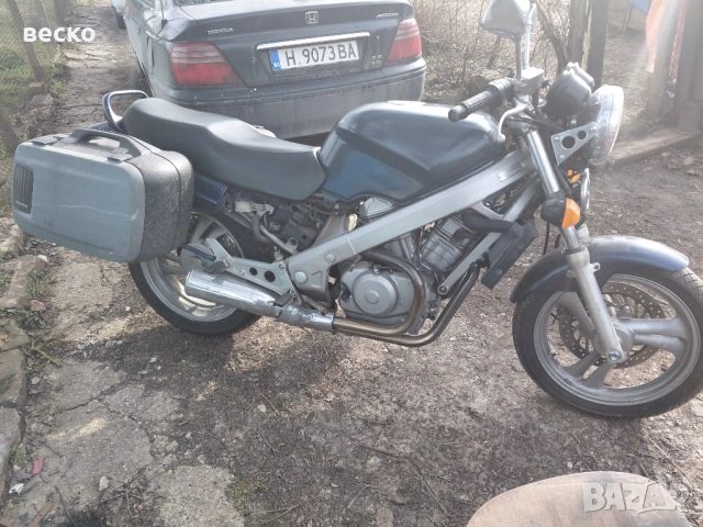 Продавам мотоциклет honda ntv 650 новвнос, снимка 7 - Мотоциклети и мототехника - 53756680