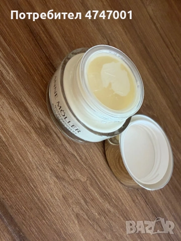 Луксозен италиянски крем за лице, снимка 3 - Козметика за лице - 53600306