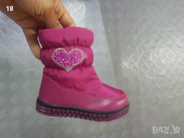 Детски ботушки, снимка 4 - Детски боти и ботуши - 39983176