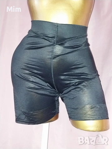 Triumph 40 Черно моделиращо бельо с крачоли 