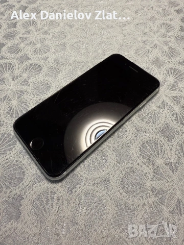 Iphone SE 2020 64GB Отключен, снимка 2 - Apple iPhone - 53528607