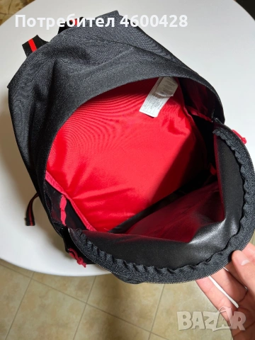 Раница Eastpak 620 Authentic (оригинал, черна), снимка 8 - Раници - 53344115