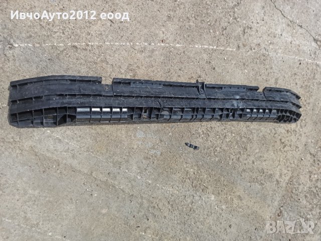 Упора в предна броня Subaru forester 57707SJ040, снимка 4 - Части - 40973791