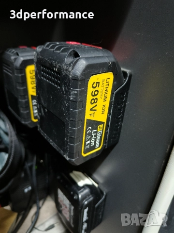 Стойки, холдъри батерия Parkside, снимка 2 - Други инструменти - 47977886