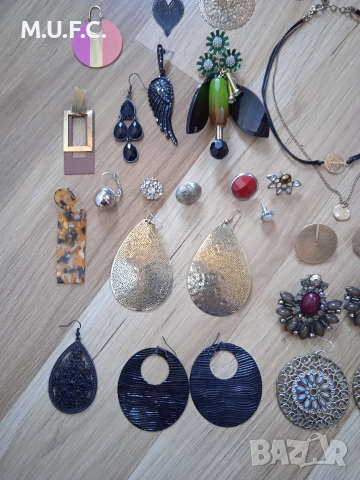 Бижута всичко общо=24лв., снимка 6 - Колиета, медальони, синджири - 52920182