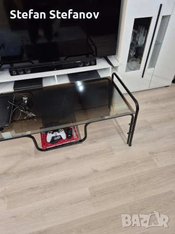 Маса за хол